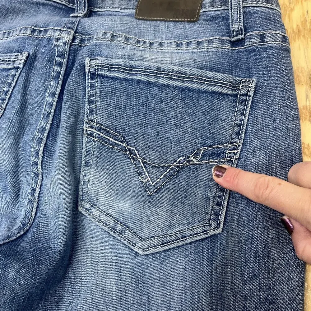 BKE Buckle Jeans Jake Straight Mens 32x32 Blue Denim Stretch Cowboy Casual